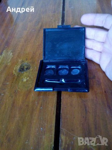 Кутия от сенки за очи STELLA, снимка 6 - Антикварни и старинни предмети - 25169874