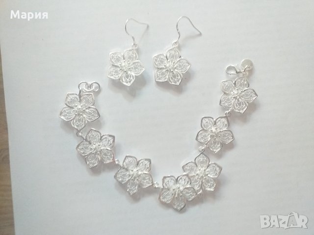 сребърен комплект "Цветя", снимка 1 - Бижутерийни комплекти - 25855816