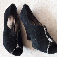Луксозни обувки, №38 , снимка 1 - Дамски елегантни обувки - 24872136