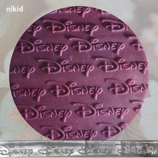 Disney Дисни лого релефна текстурна точилка за фондан украса торта сладки, снимка 1