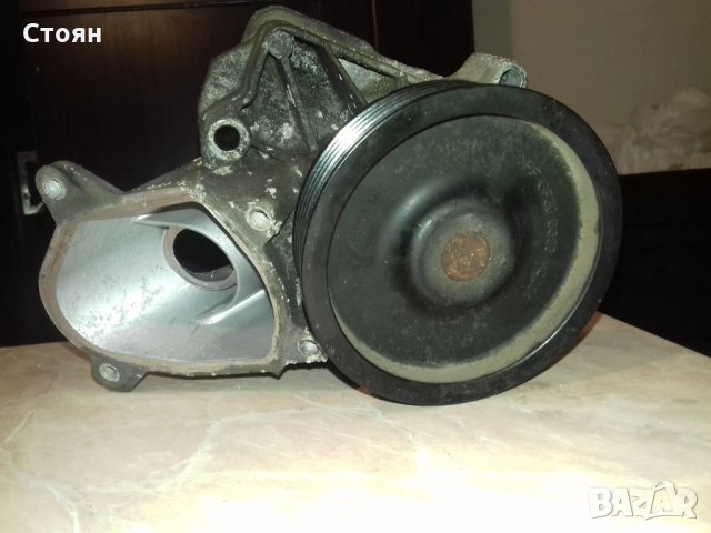 Водна помпа BMW 530xd 235к.с. 2009г., снимка 3 - Части - 25432216