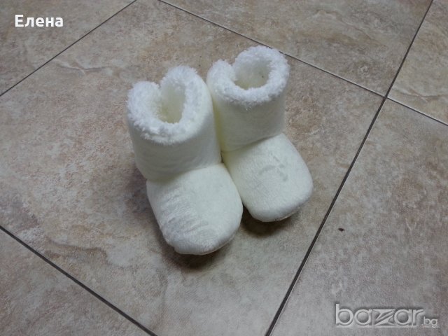 Плюшени бебешки декоративни ботушки