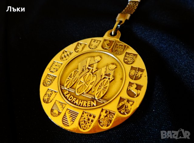 Бронзов ключодържател с велосипедисти.  , снимка 5 - Подаръци за мъже - 24344955