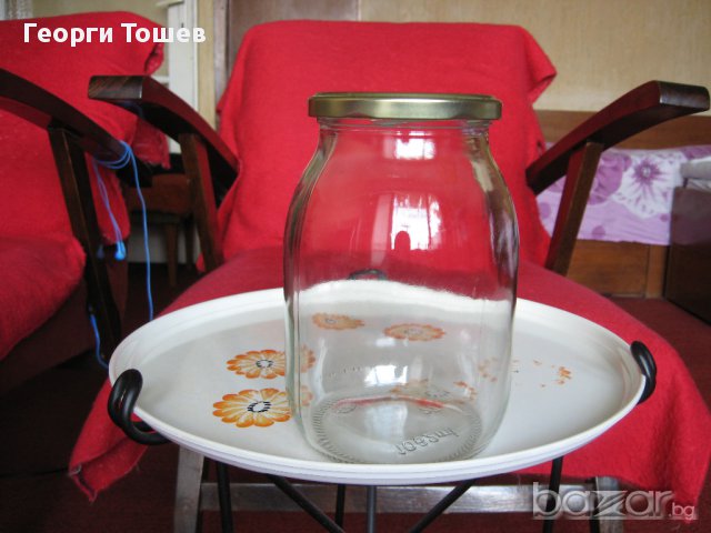 Продавам стъклени буркани,  метални капачки на винт и метални капачки тип ОМНИЯ., снимка 2 - Други - 10829674