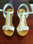 Дамски бели сандали на платформа, снимка 1 - Сандали - 25582086