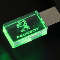 Светеща флашка с лого Пежо, снимка 3 - Аксесоари и консумативи - 22337117