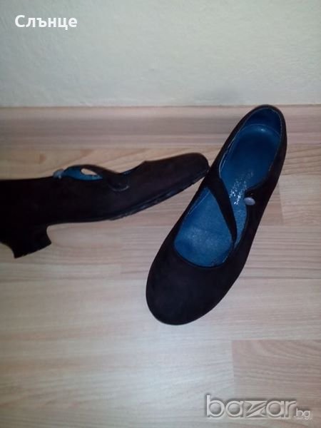 ДАМСКИ ОБУВКИ В ПЕРФЕКТНО СЪСТОЯНИЕ, снимка 1