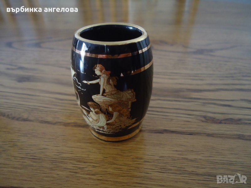 Чашка за колекционери златни орнаменти 24карата, сцена от гръцката митология, снимка 1