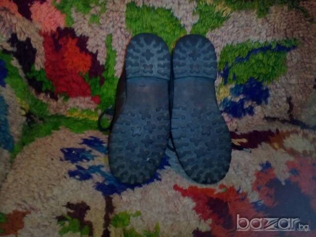 Туристически обувки 31-32 номер, снимка 3 - Детски боти и ботуши - 20553361