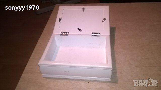 бяла кутия с място за снимка-20х15х7см-внос швеицария, снимка 12 - Колекции - 26050229