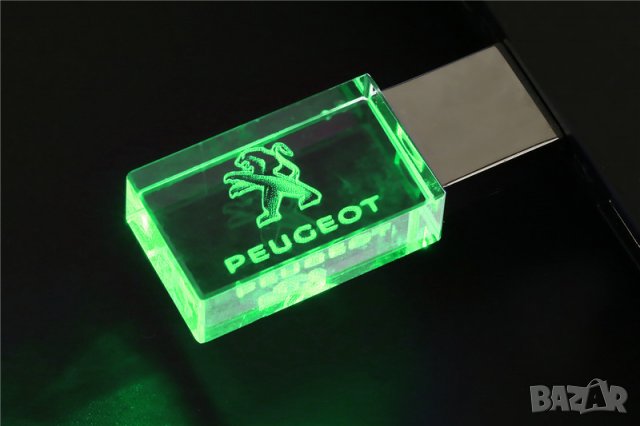 Светеща флашка с лого Пежо, снимка 3 - Аксесоари и консумативи - 22337117