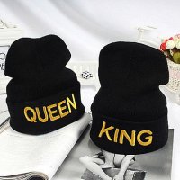 Зимни шапки King & Queen - 3 Модела, снимка 4 - Шапки - 22383919