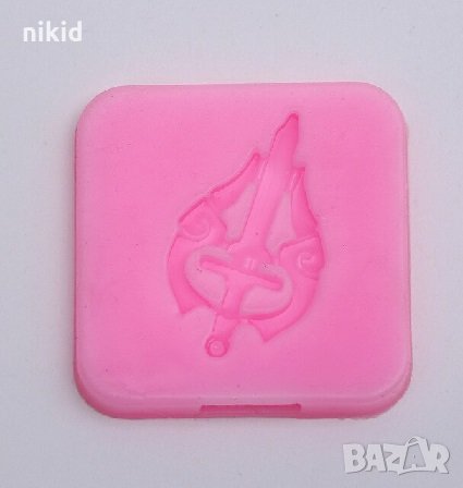 Малка сабя меч в щит силиконов молд форма декорация украса фондан торта мъфини и др, снимка 1