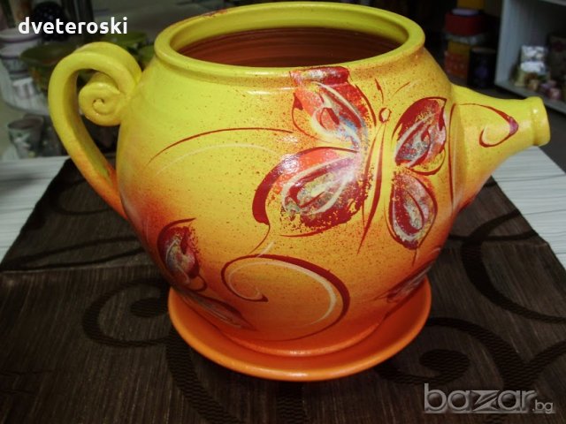 Саксия с формата на чайник, снимка 1