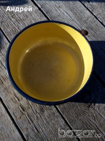 Стара емайлирана паница, снимка 3 - Антикварни и старинни предмети - 18478330