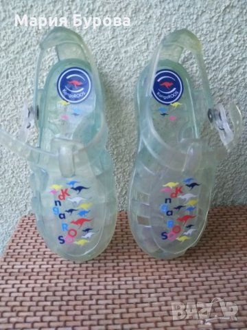 Силиконови сандалки Kangaroos 22 номер, снимка 2 - Детски сандали и чехли - 25605352