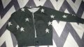 жилетка със звезди, снимка 1 - Детски пуловери и жилетки - 19030358
