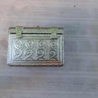метална кутийка , снимка 2 - Антикварни и старинни предмети - 18123418
