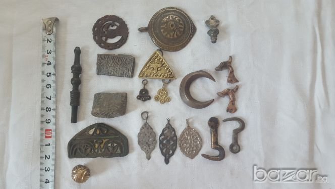 Оригинални части аплики  16 броя, снимка 1