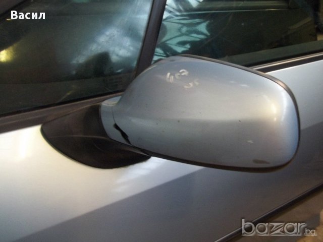 Ляво странично огледало Peugeot 407, снимка 1 - Части - 13323062