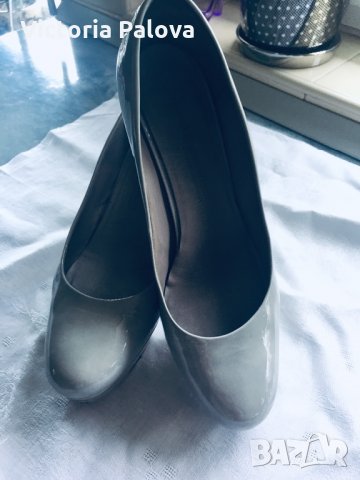 Невероятно красив цвят, маркови обувки KENNEL&SCHMENGER, снимка 3 - Дамски обувки на ток - 24680135