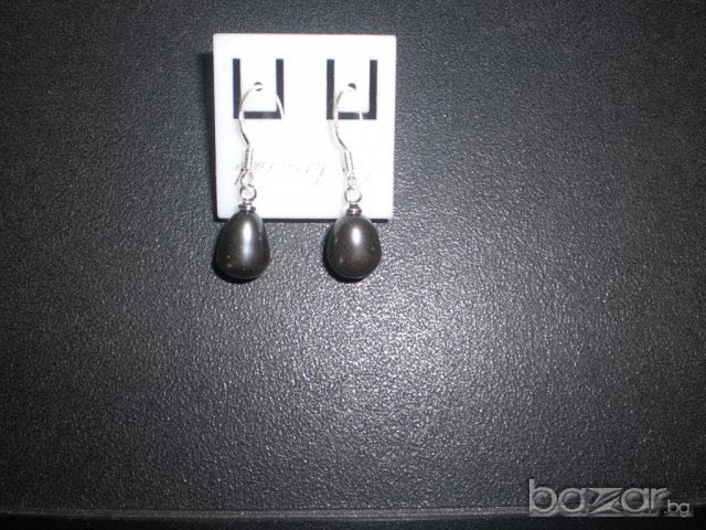 Обици от естествени речни перли-бели и черни, с нова цена , снимка 3 - Обеци - 7143287