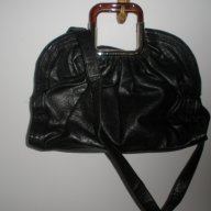 чанта  за  дамите  размер 39/28 см, снимка 1 - Чанти - 8343100