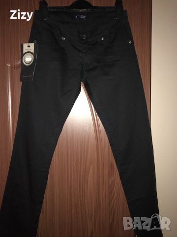 Armani Jeans оригинални нови панталони с етикет и цена 110€, снимка 5 - Дънки - 22341283
