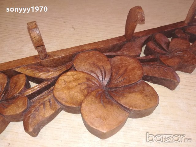 дървена закачалка с дърворезба-внос швеицария-42х13х8см, снимка 5 - Колекции - 20971433