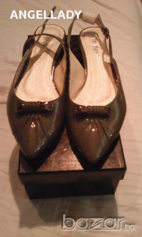 Продавам дамски лачени обувки, снимка 2 - Дамски ежедневни обувки - 14327211
