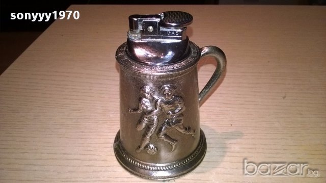 Ретро запалка-халба с футболисти и топка 11/9/7см-внос швеицария, снимка 3 - Антикварни и старинни предмети - 16444657