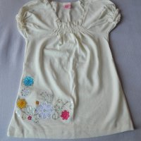 Чисто нова детска блуза цвят екрю за ръст 152 см. , снимка 1 - Детски Блузи и туники - 23749197