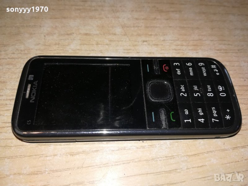 nokia c5-00 без батерия-за ремонт/части, снимка 1