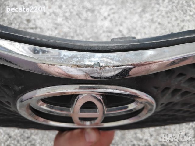 Продавам - оригинална решетка за Тойота Корола, снимка 2 - Части - 25507333