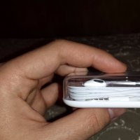 Оригилни слушалки с хендсфри за Айфон (Iphone earpods), снимка 4 - Apple iPhone - 19062917