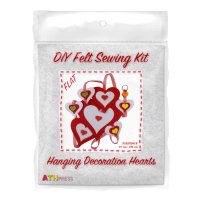 Висяща украса сърца - комплект за шиене от филц, снимка 1 - Други - 23433724