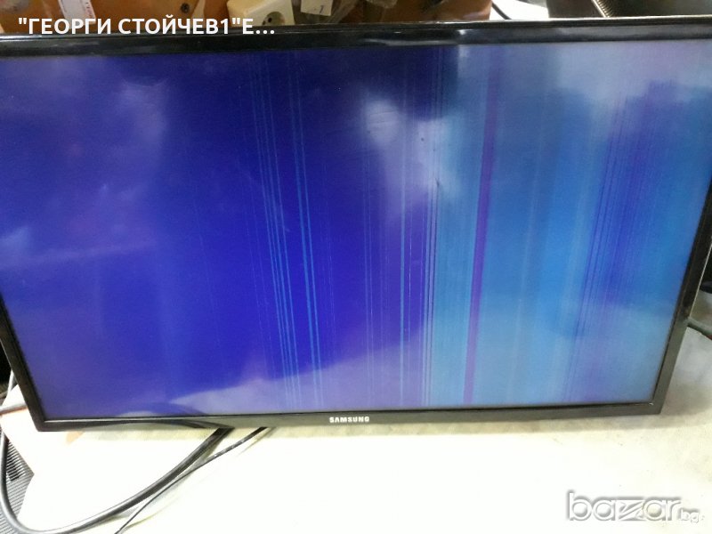 UE32EH4000W С ДЕФЕКТЕН ПАНЕЛ, снимка 1