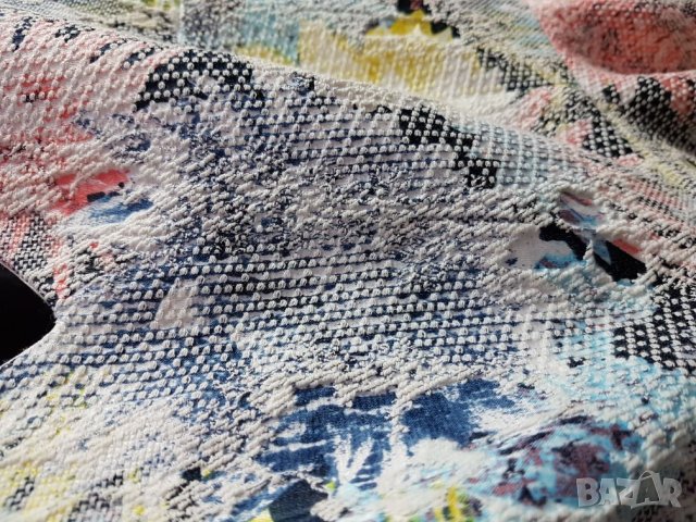 Нов топ Юнона/М, снимка 2 - Корсети, бюстиета, топове - 25914137