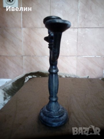стар метален свещник, снимка 2 - Антикварни и старинни предмети - 21568409