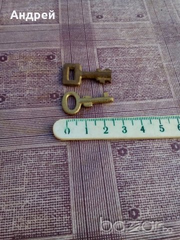 Старинен ключ,ключета, снимка 3 - Антикварни и старинни предмети - 19496489