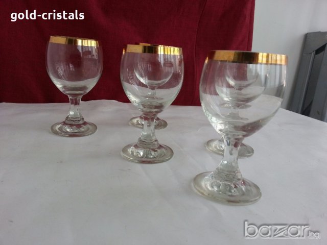 Ретро кристални чаши с златен кант , снимка 2 - Антикварни и старинни предмети - 19581397