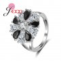 Посребрен пръстен Цвете с черни и бели кристали, снимка 1