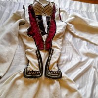 Автентична женска Македонска носия от Куманово, снимка 9 - Антикварни и старинни предмети - 23124033