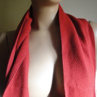 Нов кокетен червен зимен дамски шал, наметка, болеро, в цвят: бордо, снимка 4 - Шалове - 8472772