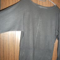 Черна блуза с дълъг ръкав и щампа сърце, снимка 2 - Блузи с дълъг ръкав и пуловери - 7954956