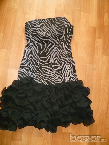 Красива елегантна рокля, снимка 1