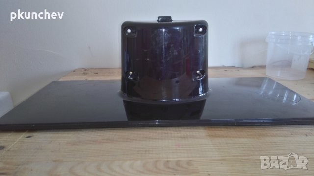 Стойка за телевизор Luxor LUX0142003/01 42", снимка 3 - Стойки, 3D очила, аксесоари - 24031319