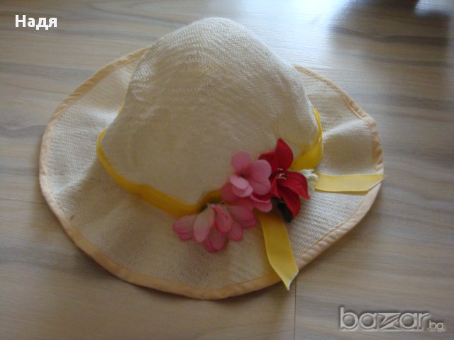 Сладки потничета и шапка + подарък, снимка 4 - Бебешки шапки - 11342014