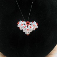 Ръчно изработено сърце от оригинални кристали Сваровски - код001, снимка 1 - Колиета, медальони, синджири - 6589224