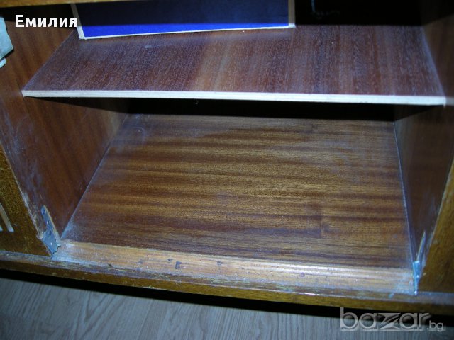 Радио-грамофон шкаф Хармония 103, снимка 2 - Антикварни и старинни предмети - 13514359
